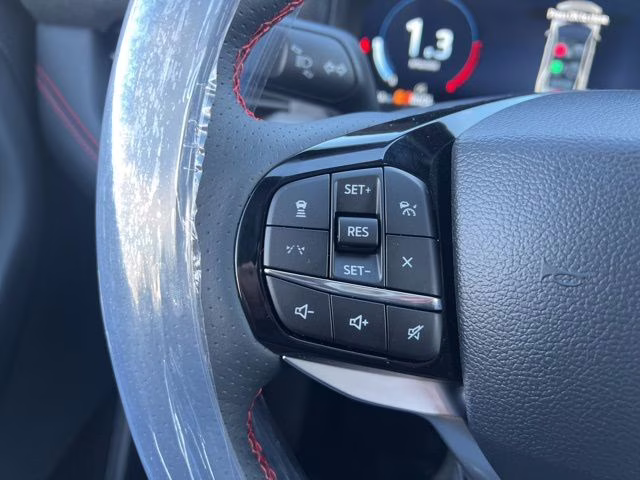 2026 Star White Metallic Tri-Coat Ford Explorer ST-Line 4X4 SUV