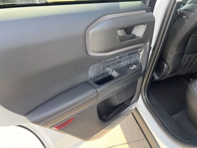 2026 Oxford White Ford Bronco Sport Outer Banks 4X4 SUV