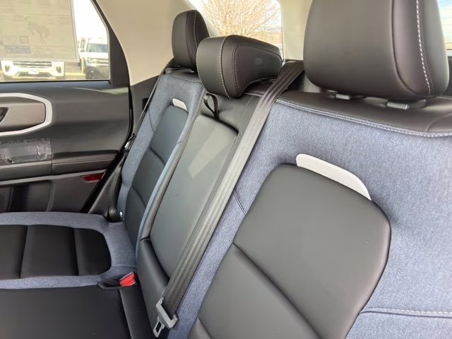 2026 Oxford White Ford Bronco Sport Outer Banks 4X4 SUV