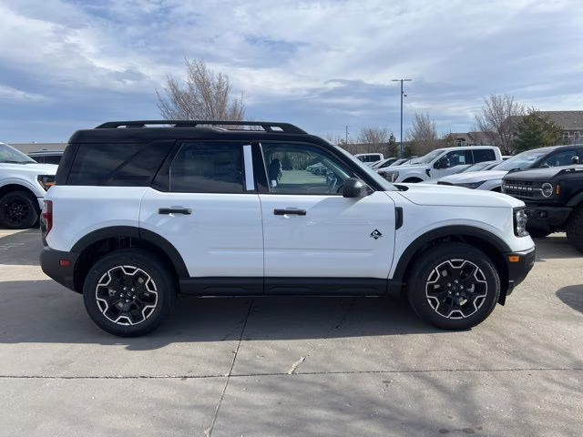 2026 Oxford White Ford Bronco Sport Outer Banks 4X4 SUV