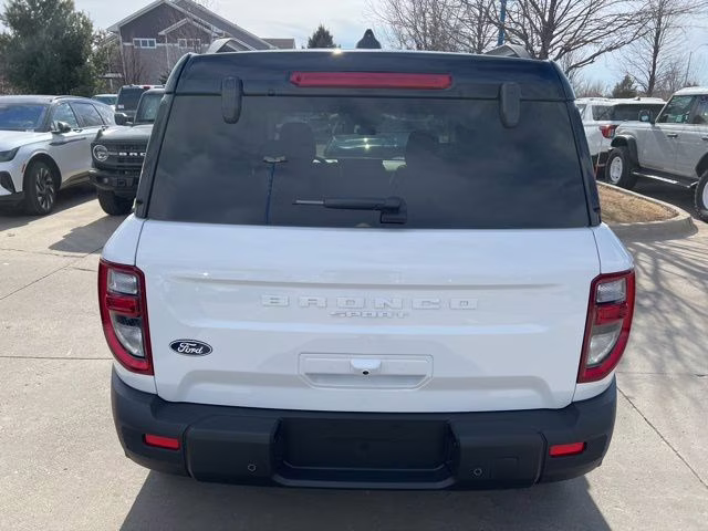 2026 Oxford White Ford Bronco Sport Outer Banks 4X4 SUV
