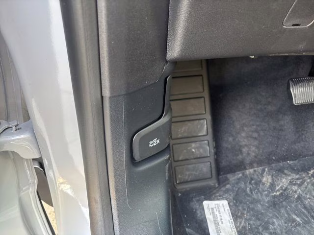 2026 Space White Metallic Ford Bronco Sport Outer Banks 4X4 SUV