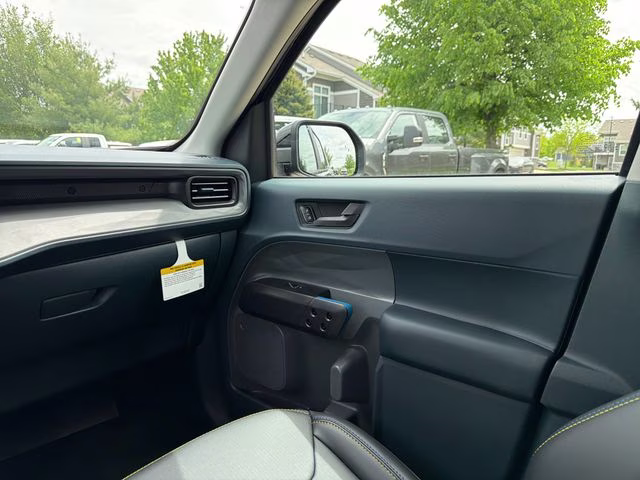 2026 Shadow Black Ford Maverick Lobo Standard AWD Truck