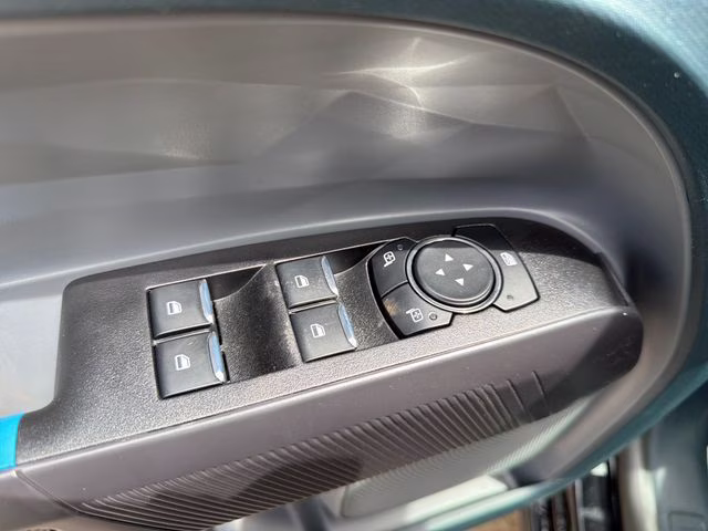 2026 Shadow Black Ford Maverick Lobo Standard AWD Truck