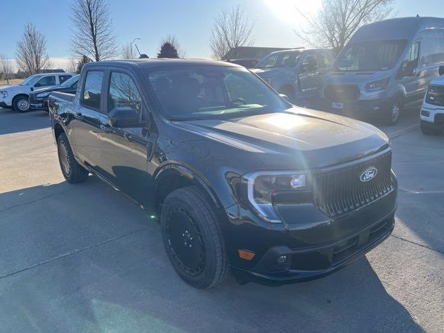 2026 Shadow Black Ford Maverick Lobo Standard AWD Truck
