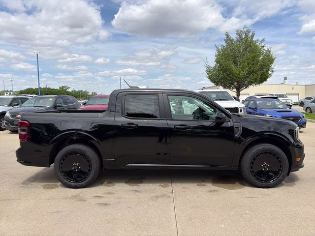 2026 Shadow Black Ford Maverick Lobo Standard AWD Truck