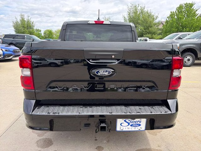 2026 Shadow Black Ford Maverick Lobo Standard AWD Truck