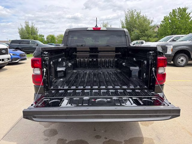 2026 Shadow Black Ford Maverick Lobo Standard AWD Truck