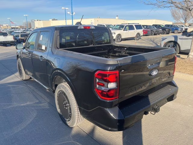 2026 Shadow Black Ford Maverick Lobo Standard AWD Truck
