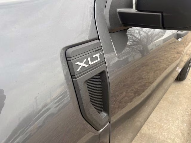 2026 Carbonized Gray Metallic Ford Maverick XLT AWD Truck