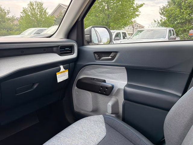 2026 Oxford White Ford Maverick XLT AWD Truck