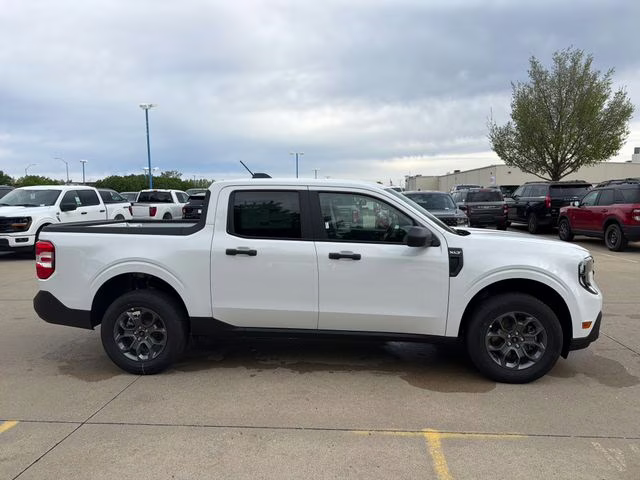 2026 Oxford White Ford Maverick XLT AWD Truck