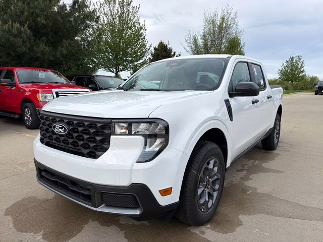 2026 Oxford White Ford Maverick XLT AWD Truck
