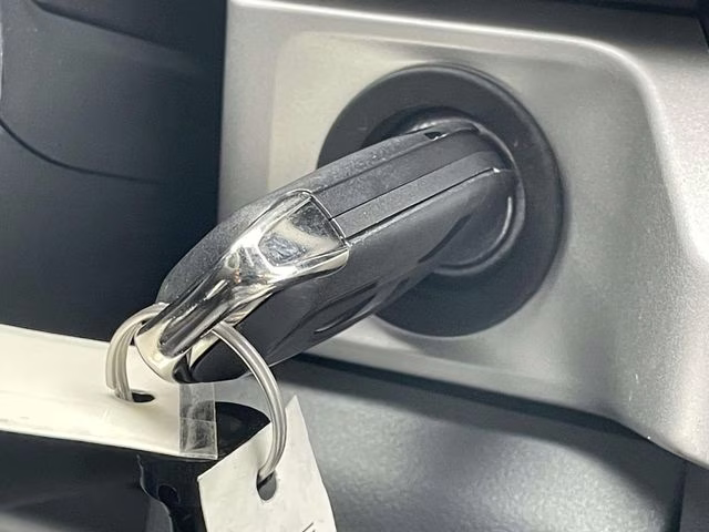 2026 Oxford White Ford Super Duty F-450 DRW XL RWD Chassis