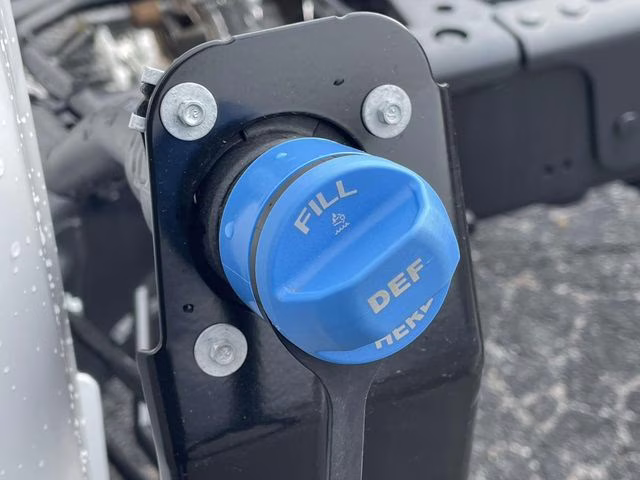 2026 Oxford White Ford Super Duty F-450 DRW XL 4X4 Chassis