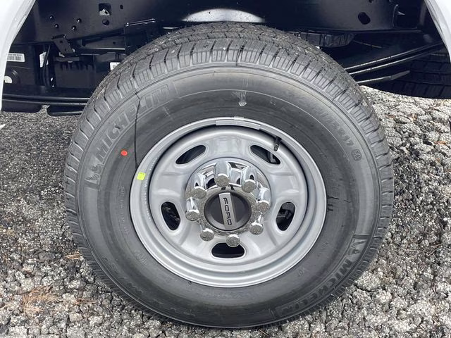 2026 Oxford White Ford Super Duty F-250 SRW XL 4X4 Truck