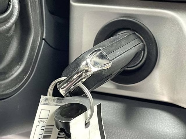 2026 Oxford White Ford Super Duty F-250 SRW XL 4X4 Truck