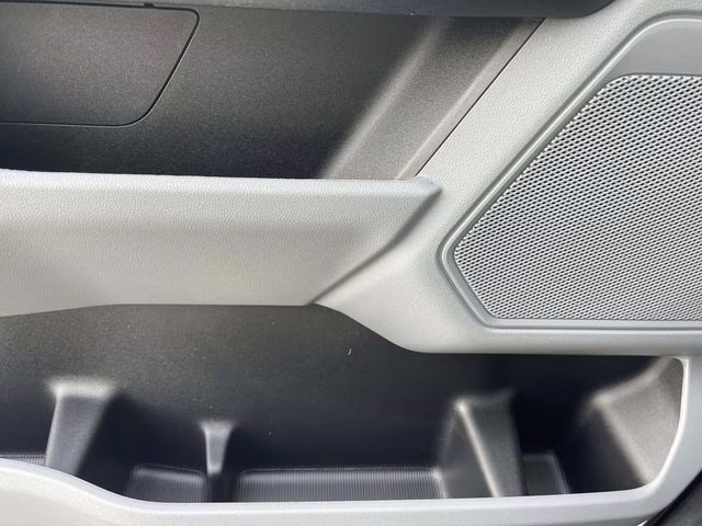 2026 Oxford White Ford Super Duty F-250 SRW XL 4X4 Truck