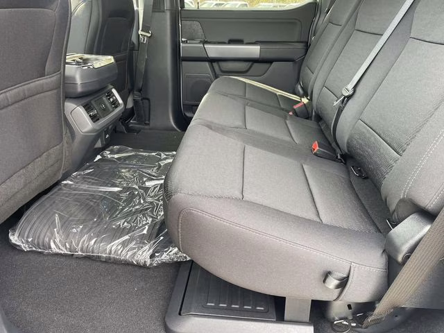 2026 Avalanche Ford F-150 XLT 4X4 Truck