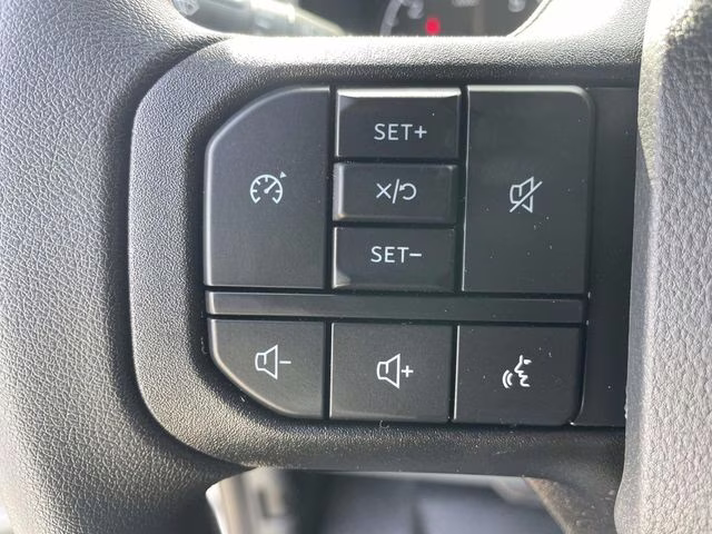 2026 Oxford White Ford Super Duty F-350 DRW XL RWD Truck