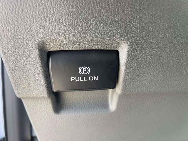 2026 Oxford White Ford Super Duty F-350 DRW XL RWD Truck