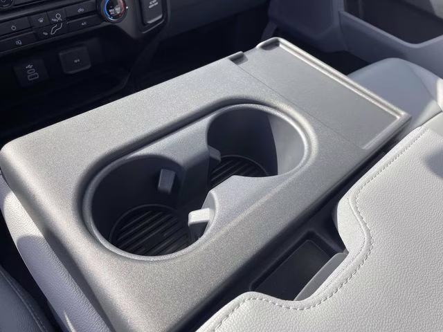 2026 Oxford White Ford Super Duty F-350 DRW XL RWD Truck