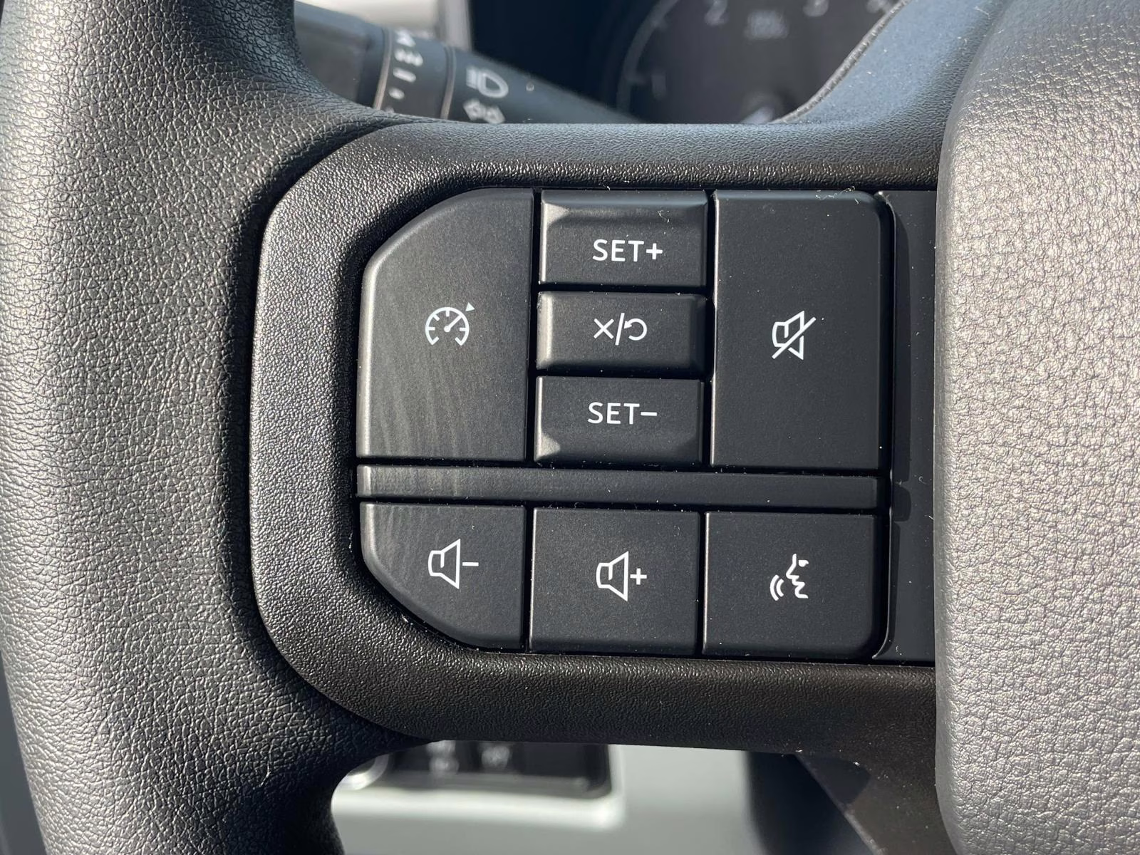 2026 Oxford White Ford Super Duty F-250 SRW XL 4X4 Truck