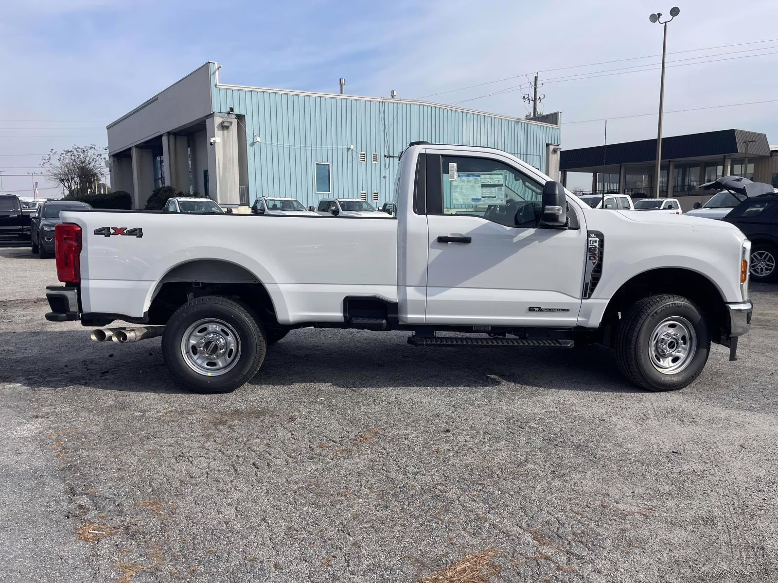 2026 Oxford White Ford Super Duty F-250 SRW XL 4X4 Truck