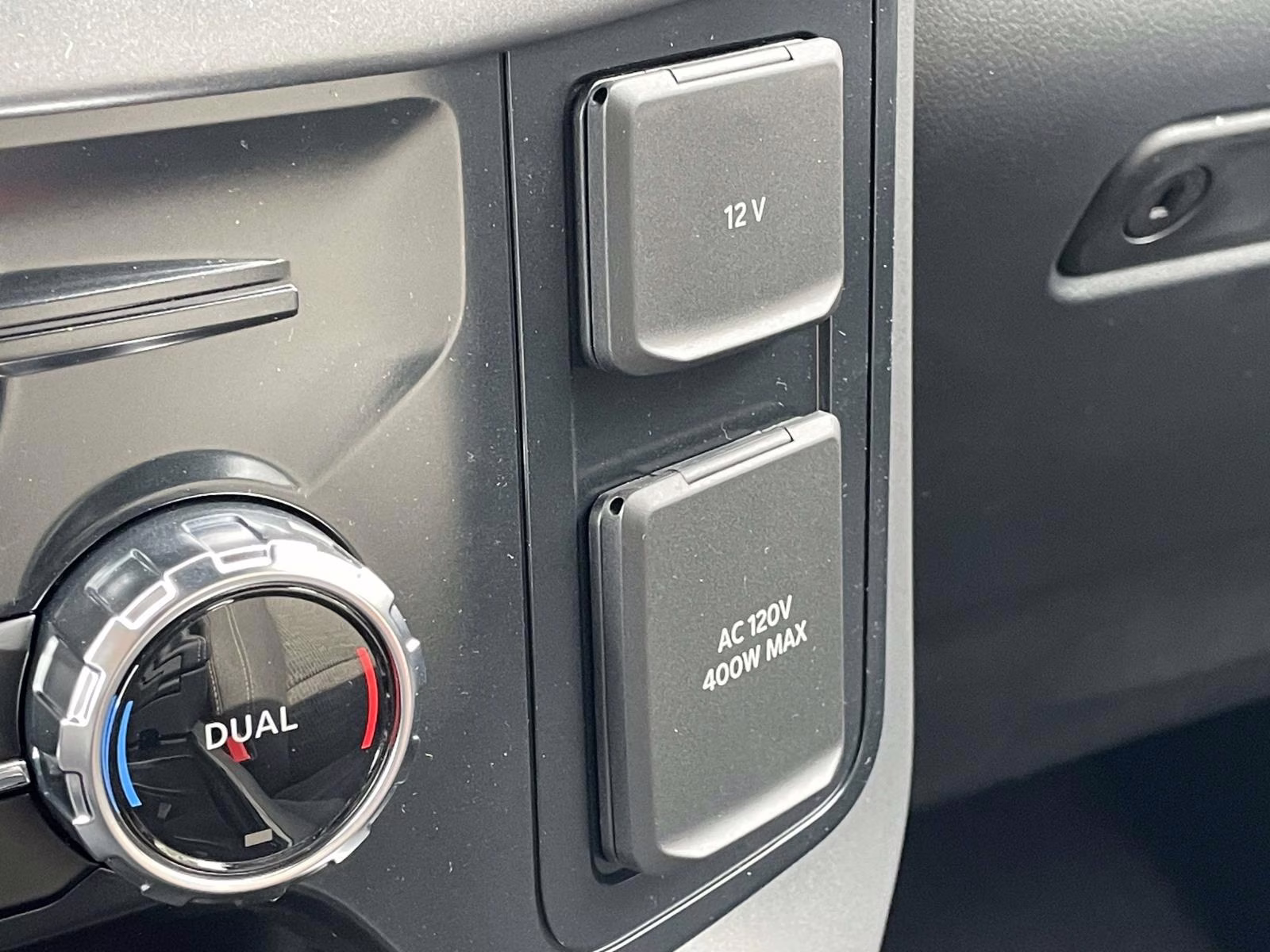 2026 Avalanche Ford F-150 XLT 4X4 Truck