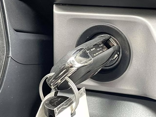 2026 Oxford White Ford Super Duty F-450 DRW XL RWD Chassis