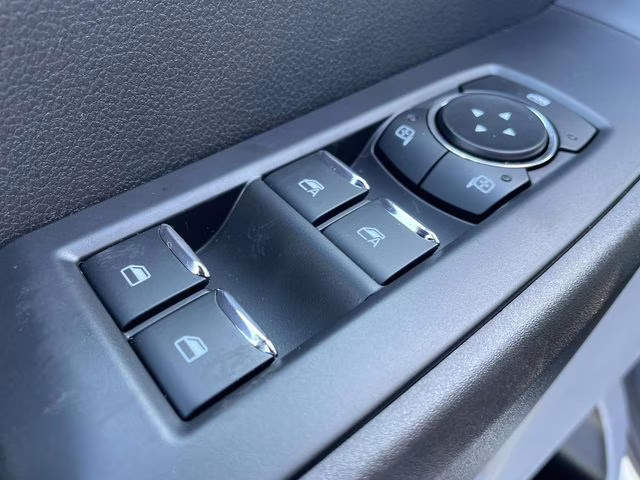 2026 Oxford White Ford Super Duty F-450 DRW XL RWD Chassis