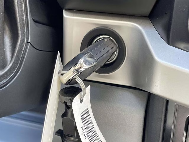 2026 Oxford White Ford Super Duty F-450 DRW XL RWD Chassis