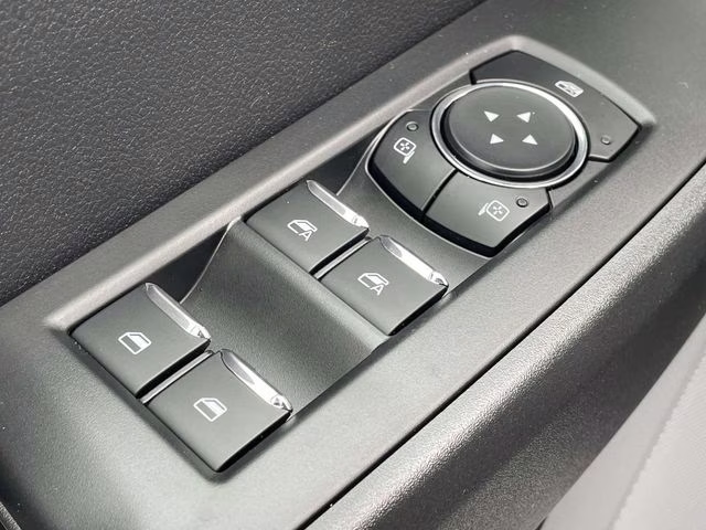 2026 Oxford White Ford Super Duty F-450 DRW XL 4X4 Chassis