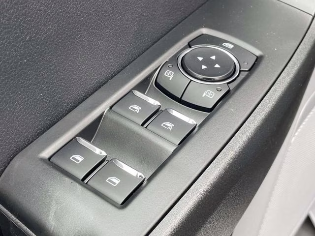 2026 Oxford White Ford Super Duty F-250 SRW XL 4X4 Truck