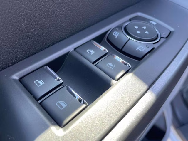 2026 Avalanche Ford Super Duty F-350 DRW XL 4X4 Truck