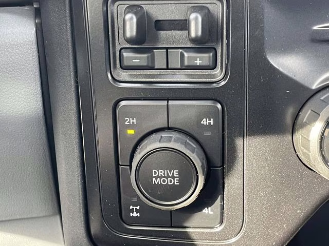 2026 Oxford White Ford Super Duty F-350 SRW XL RWD Truck