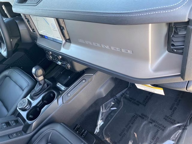 2025 Shadow Black Ford Bronco Outer Banks 4X4 Convertible