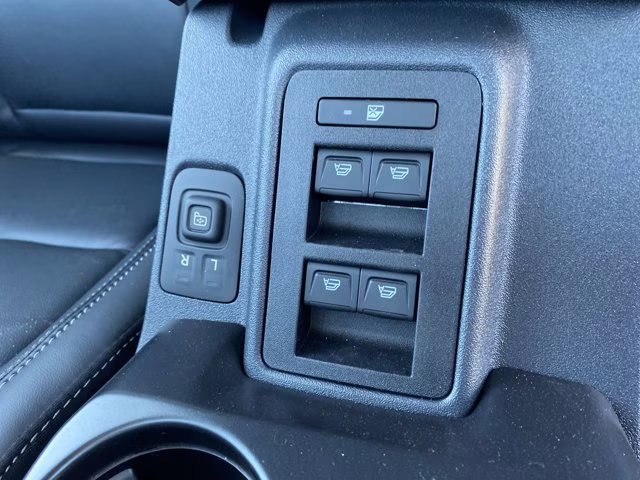 2025 Shadow Black Ford Bronco Outer Banks 4X4 Convertible