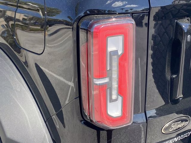 2025 Shadow Black Ford Bronco Outer Banks 4X4 Convertible