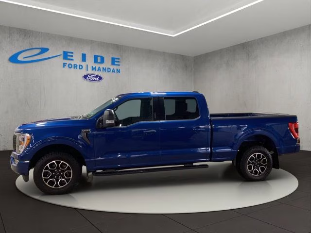 2022 Atlas Blue Metallic Ford F-150 XLT 4X4 Truck