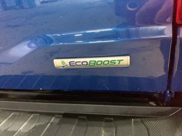 2022 Atlas Blue Metallic Ford F-150 XLT 4X4 Truck