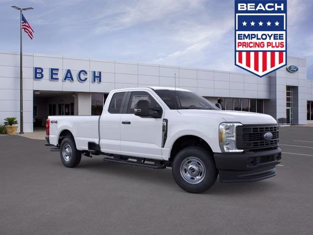 2026 Oxford White Ford Super Duty F-250 SRW XL 4X4 Truck