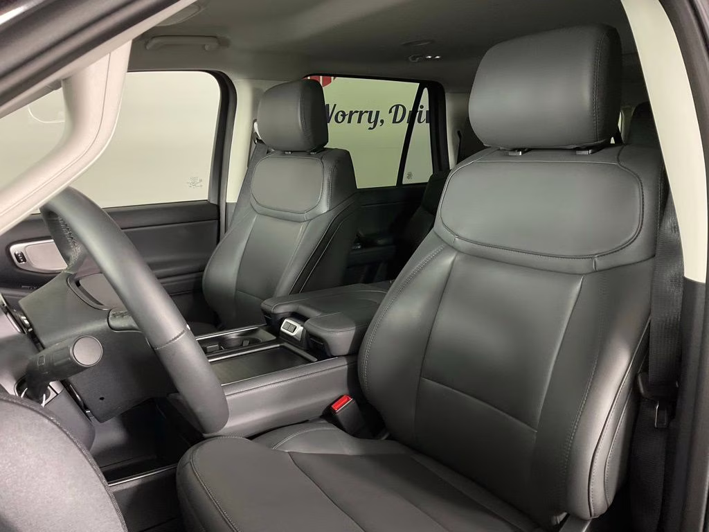 2026 Gray Metallic Ford Expedition Max Active RWD SUV