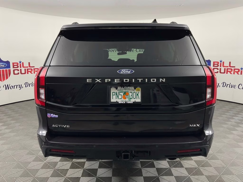 2026 Gray Metallic Ford Expedition Max Active RWD SUV