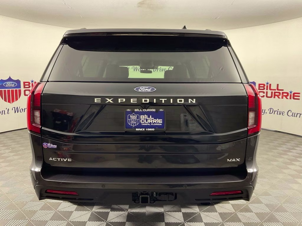 2026 Gray Metallic Ford Expedition Max Active RWD SUV