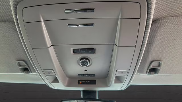 2018 Summit White GMC Yukon SLE 4X4 SUV