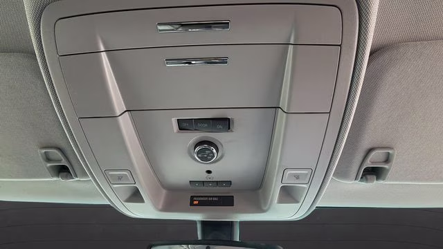 2018 Summit White GMC Yukon SLE 4X4 SUV