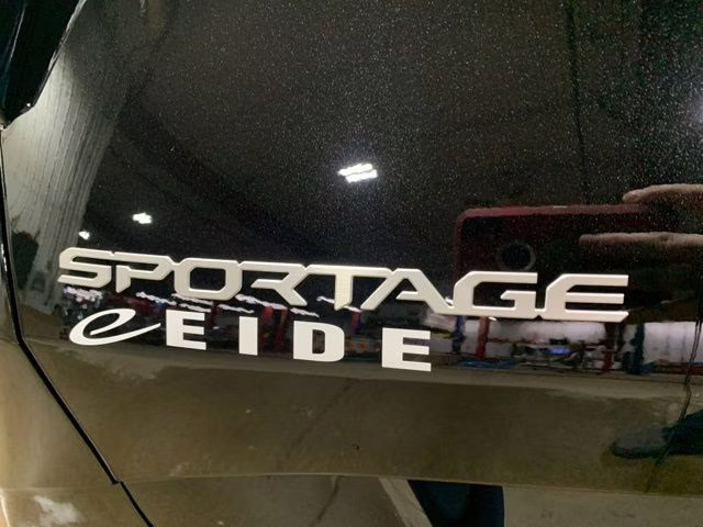 2026 Fusion Black Kia Sportage Hybrid SX-Prestige AWD SUV