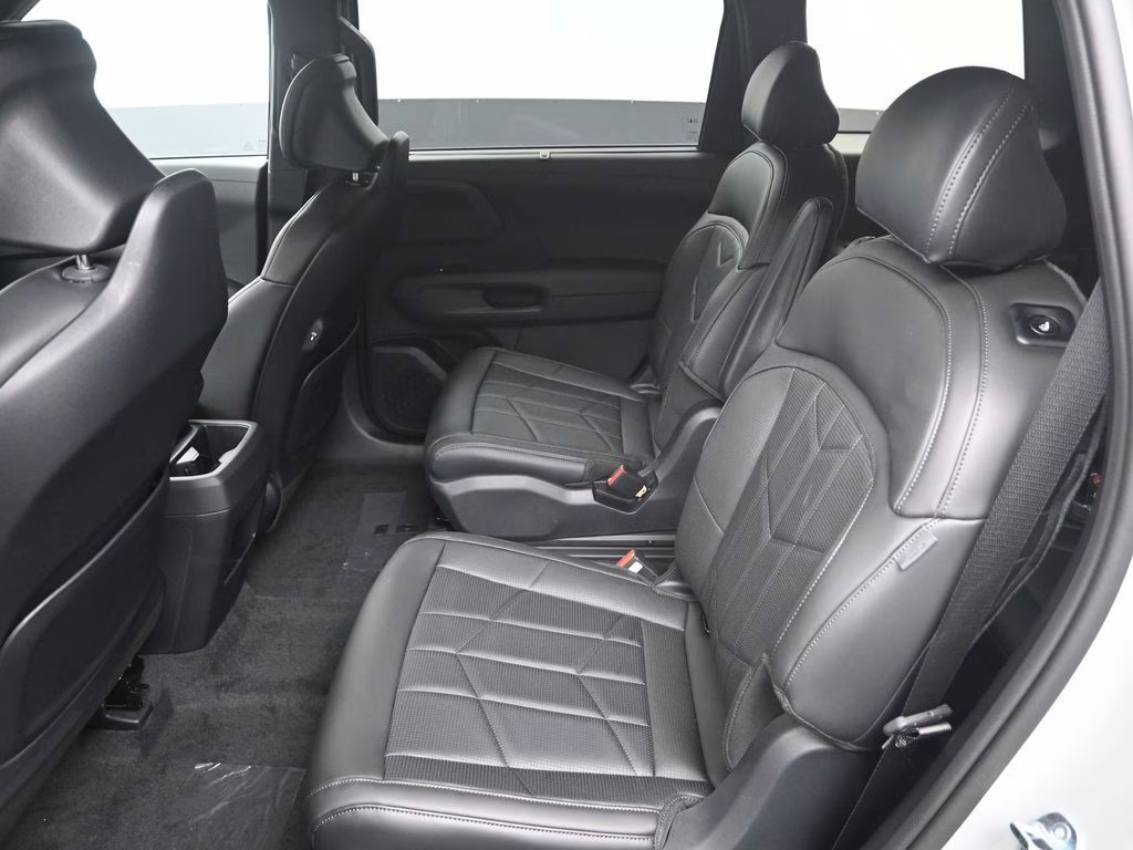 2027 Wolf Gray Kia Telluride X-Line EX AWD SUV