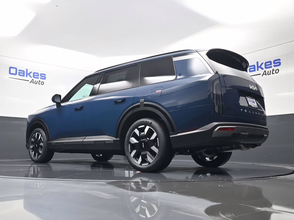2027 Midnight Lake Blue Kia Telluride S FWD SUV